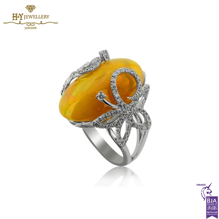 White Gold Oval Cut Opal & Round Brilliant Cut Ring - 9.55ct-14166