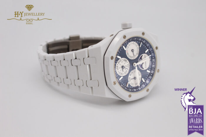 Audemars Piguet Royal Oak Perpetual Calendar White Ceramic - ref 26579CB.OO.1225CB.01-9997