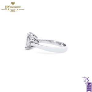 White Gold Emerald Cut & Trapeze Cut Diamond Ring - 2.32ct -14718