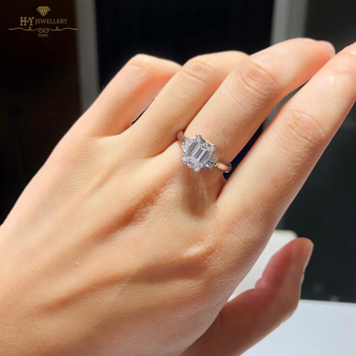 White Gold Emerald Cut & Trapeze Cut Diamond Ring - 2.32ct -9523