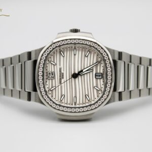 Patek Philippe Nautilus Steel - ref 7118/1200A-010-10832