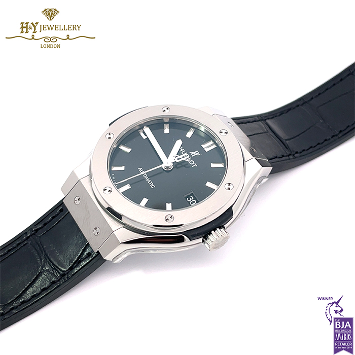 Hublot Classic Fusion Titanium Black - ref 565.NX.1470.LR-17179