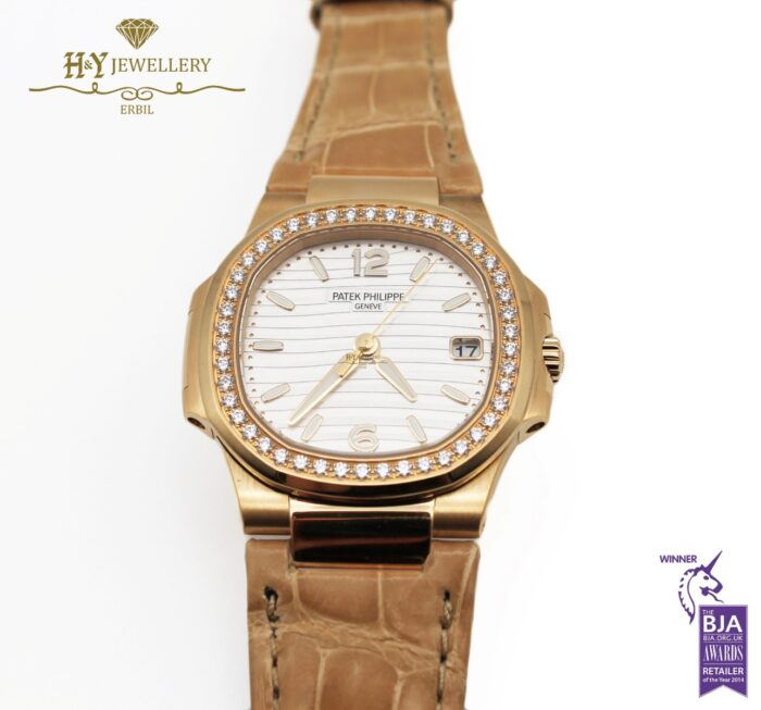 Patek Philippe Nautilus Ladies Rose Gold - ref 7010R-011-11036