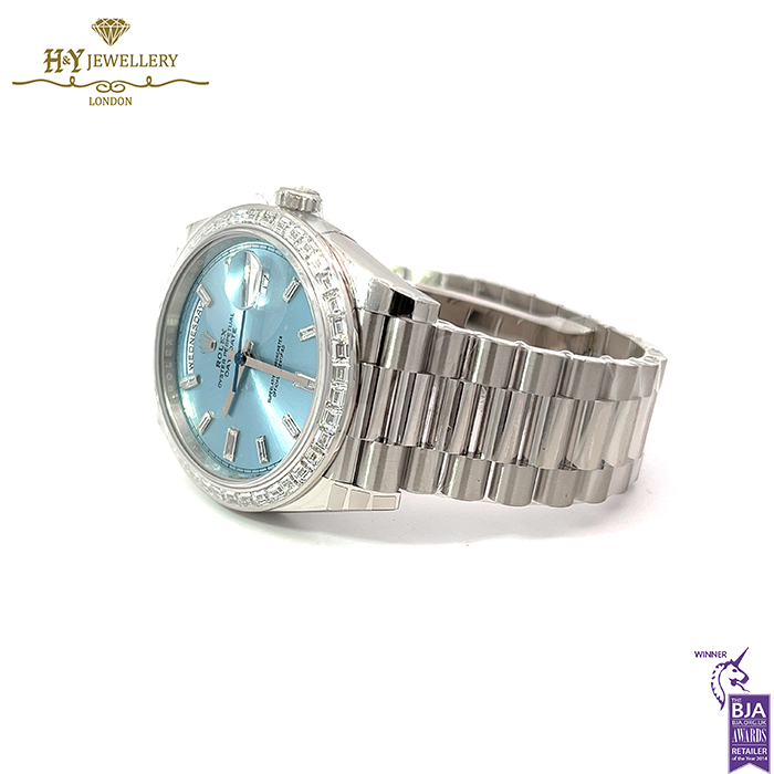 Rolex Day-Date Platinum with Factory Diamonds - ref M228396TBR-0002-15685
