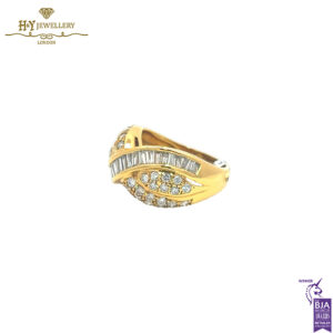 Yellow Gold Baguette & Brilliant Cut Diamond Ring - 0.86ct-14103