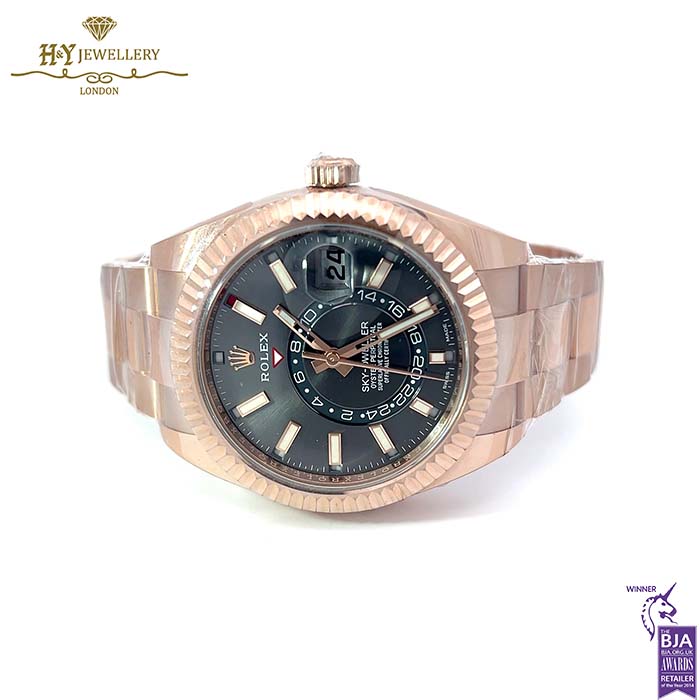 Rolex Sky-Dweller Rhodium Dial Everose Gold - ref 326935-15130