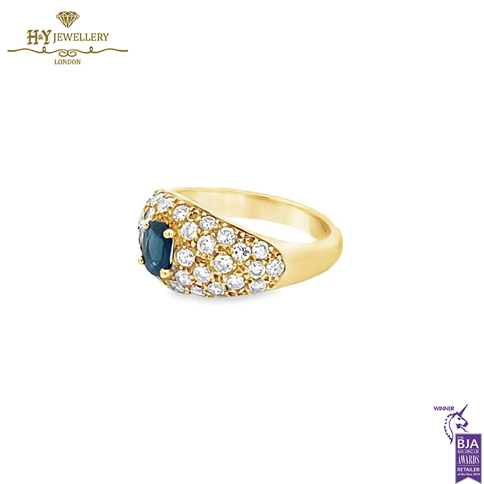 Yellow Gold Cushion Sapphire Cut & Round Diamond Cut Ring - 1.00ct-15672