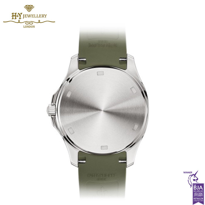 Patek Philippe Aquanaut Stainless Steel - ref 5267/200A-011-15075