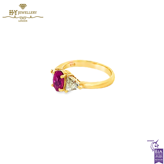 Yellow Gold Oval Mixed Cut Natural Sapphire & Trilliant Light Yellow Diamond Ring Cut - 1.10ct-14591