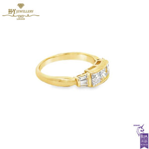Yellow Gold Princess Diamond & Baguette Tapered Diamond Cut Ring - 1.14ct-14957