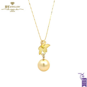 Yellow Gold South Sea Pearl & Round Cut Diamond Pendant - 0.13ct-16412